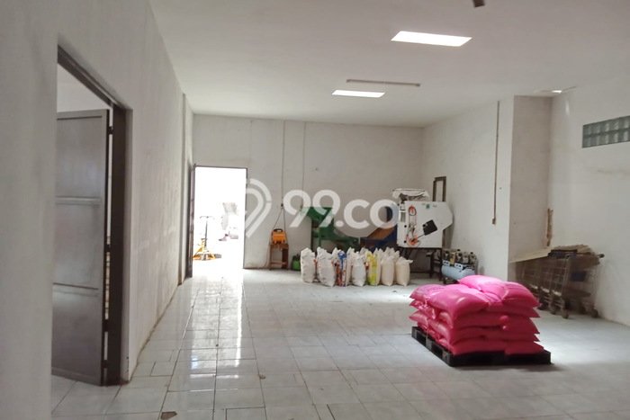 Gudang Dijual di Bandung LT 532m2 & LB 532m2 Lokasi Terbaik! Gudang Dijual di Bandung LT 532m2 & LB 532m2 Lokasi Terbaik!
