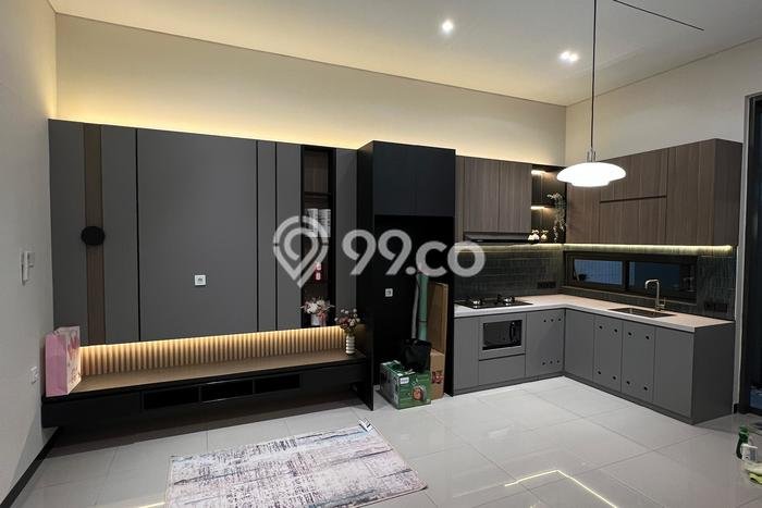 Dijual Rumah Eksklusif 2 KT di Taman Kopo Indah, Bandung Dijual Rumah Eksklusif 2 KT di Taman Kopo Indah, Bandung