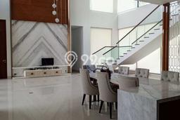 Dijual Rumah Luas Megah Dengan View Eksklusif di Pondok Hijau, Bandung Dijual Rumah Luas Megah Dengan View Eksklusif di Pondok Hijau, Bandung