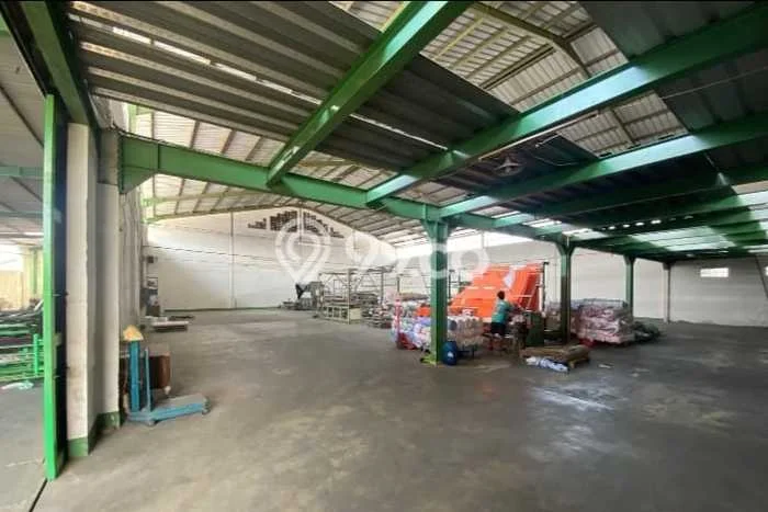 Untuk Dijual! Gudang di Taman Kopo Indah Bandung LT 2993m2 / LB 2470m2 Kawasan Bisnis Untuk Dijual! Gudang di Taman Kopo Indah Bandung LT 2993m2 / LB 2470m2 Kawasan Bisnis