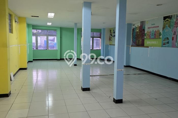 Ruko Dijual Lokasi Emas di Astanaanyar Luas 282m2 Ruko Dijual Lokasi Emas di Astanaanyar Luas 282m2