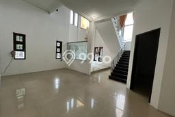 Siap Huni Rumah Mewah 4 Kamar di Batununggal Dekat ke Mana Pun Siap Huni Rumah Mewah 4 Kamar di Batununggal Dekat ke Mana Pun
