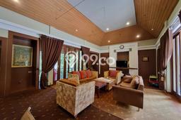 For Sale Rumah Mewah Exclusive di Parongpong, Bandung Barat For Sale Rumah Mewah Exclusive di Parongpong, Bandung Barat