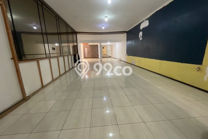 Disewakan Ruko di Pusat Kota Bandung Ramai Strategis Disewakan Ruko di Pusat Kota Bandung Ramai Strategis