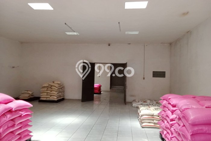 Gudang Dijual di Bandung LT 532m2 & LB 532m2 Lokasi Terbaik! Gudang Dijual di Bandung LT 532m2 & LB 532m2 Lokasi Terbaik!