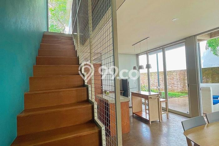 Hunian Mewah LB 223m2 Siap Huni Desain Elegan di Sariwangi, Bandung Hunian Mewah LB 223m2 Siap Huni Desain Elegan di Sariwangi, Bandung