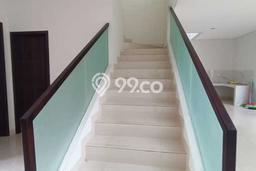 Rumah Elit LB 215m2 Siap Pakai Desain Elegan di Summarecon Bandung, Bandung Rumah Elit LB 215m2 Siap Pakai Desain Elegan di Summarecon Bandung, Bandung