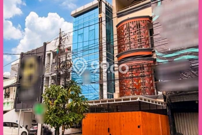 Dijual Rumah Kost di Tanjung Duren, Jakarta Barat, 24 KT, 24 KM, Bangunan 346m2 Dijual Rumah Kost di Tanjung Duren, Jakarta Barat, 24 KT, 24 KM, Bangunan 346m2