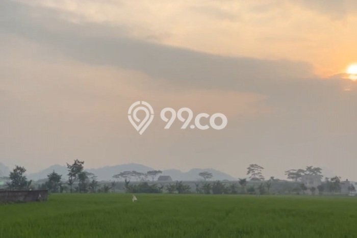 Lahan Kosong Dijual di Cicalengka, Bandung, Luas 1498m2 Area Strategis Lahan Kosong Dijual di Cicalengka, Bandung, Luas 1498m2 Area Strategis