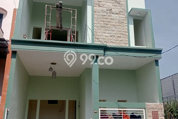 Rumah Modern Minimalis 5 Kamar Bisa Langsung Pindah di Pakal Rumah Modern Minimalis 5 Kamar Bisa Langsung Pindah di Pakal
