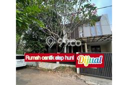 KESEMPATAN EMAS! Rumah area Bintaro, Tangerang Selatan, LT 145m² Bangunan 300m² KESEMPATAN EMAS! Rumah area Bintaro, Tangerang Selatan, LT 145m² Bangunan 300m²