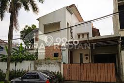 LISTING BARU! Rumah Strategis di Sektor 7-Bintaro, LT 210m² LB 190m² LISTING BARU! Rumah Strategis di Sektor 7-Bintaro, LT 210m² LB 190m²