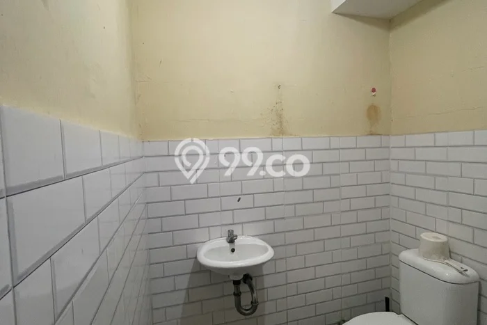 Komersial Bagus Dijual LB 732m2 Lokasi Strategis Tangerang Selatan Area Cocok untuk Bisnis Komersial Bagus Dijual LB 732m2 Lokasi Strategis Tangerang Selatan Area Cocok untuk Bisnis