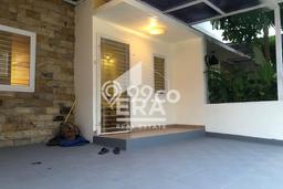 Hunian Cantik Minimalis Lb 69m2 di Ciputat, Tangerang Selatan Hunian Cantik Minimalis Lb 69m2 di Ciputat, Tangerang Selatan