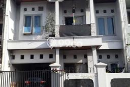 Rumah Modern Cantik 3 Kamar Siap Huni di Ciputat Timur Rumah Modern Cantik 3 Kamar Siap Huni di Ciputat Timur