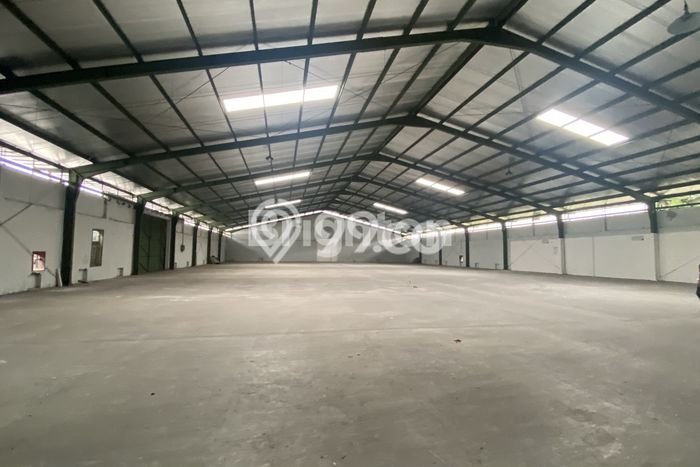 FOR RENT! Gudang di Gede Bage Cocok untuk Bisnis 1983m2 FOR RENT! Gudang di Gede Bage Cocok untuk Bisnis 1983m2