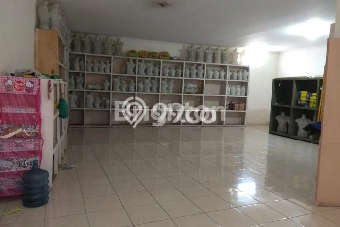 Ruko Komersial Dijual di Soreang Bandung LT 498m2 & LB 710m2 Ruko Komersial Dijual di Soreang Bandung LT 498m2 & LB 710m2