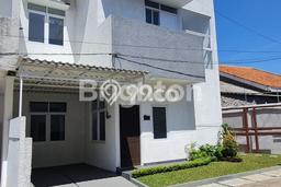 Rumah Modern 3 KT di Kopo Bandung Rumah Modern 3 KT di Kopo Bandung