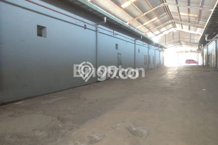 Unit Komersial Disewakan di Bandung Kawasan Strategis Harga Kompetitif Unit Komersial Disewakan di Bandung Kawasan Strategis Harga Kompetitif