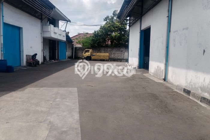 Disewakan Gudang komersial di Kiaracondong luas bangunan 350m2 Disewakan Gudang komersial di Kiaracondong luas bangunan 350m2