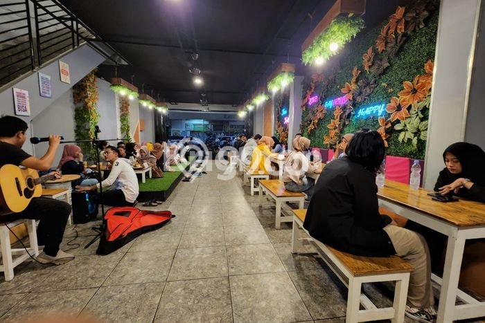Untuk Dijual Ruko di Karawang Barat Karawang LT 218m2 / LB 350m2 Untuk Dijual Ruko di Karawang Barat Karawang LT 218m2 / LB 350m2