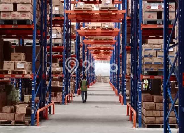 Unit Gudang Disewa Lokasi Pulo Gadung, Jakarta Timur Spesifikasi Luas Bangunan 7000m2 Unit Gudang Disewa Lokasi Pulo Gadung, Jakarta Timur Spesifikasi Luas Bangunan 7000m2