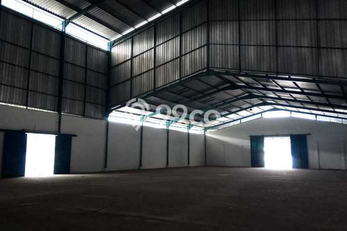 PRIME LOCATION! Gudang Kawasan Jati Uwung, Luas 3000m², Area Bisnis, Lokasi Premium PRIME LOCATION! Gudang Kawasan Jati Uwung, Luas 3000m², Area Bisnis, Lokasi Premium