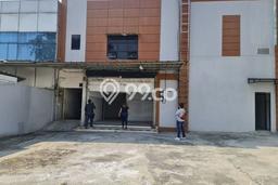Disewakan Gudang Multiguna 1000 m² Strategis Disewakan Gudang Multiguna 1000 m² Strategis