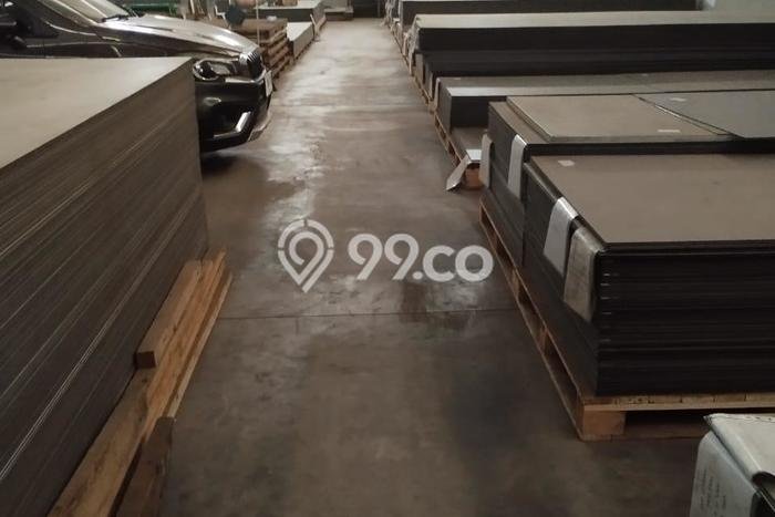Gudang Bagus Dijual LB 1093m2 Lokasi Strategis Tangerang Area Cocok untuk Berbisnis Gudang Bagus Dijual LB 1093m2 Lokasi Strategis Tangerang Area Cocok untuk Berbisnis