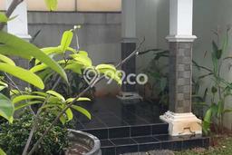 Disewakan Segera Rumah Kondisi Baik di Kawasan Lippo Cikarang, Cikarang Disewakan Segera Rumah Kondisi Baik di Kawasan Lippo Cikarang, Cikarang