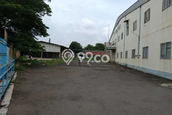 Area Ramai! Pabrik Dijual di Subang untuk Bisnis Luas Bangunan 7000m2 Area Ramai! Pabrik Dijual di Subang untuk Bisnis Luas Bangunan 7000m2