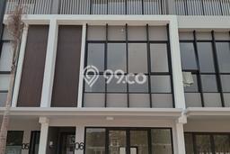 Disewakan Ruko komersial di Lippo Cikarang luas bangunan 150m2 Disewakan Ruko komersial di Lippo Cikarang luas bangunan 150m2
