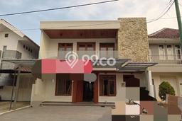 Disewakan Rumah Konsep Modern di Lippo Cikarang Cikarang dengan 4 KT Disewakan Rumah Konsep Modern di Lippo Cikarang Cikarang dengan 4 KT