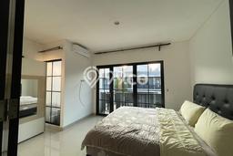 Rumah Cantik Siap Huni Di Lippo Cikarang Luas 255m2 Lokasi Strategis Rumah Cantik Siap Huni Di Lippo Cikarang Luas 255m2 Lokasi Strategis