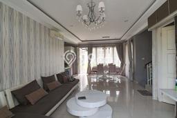 Dijual Rumah Premium dengan Fasilitas Sekitar Lengkap di Lippo Cikarang, Cikarang Dijual Rumah Premium dengan Fasilitas Sekitar Lengkap di Lippo Cikarang, Cikarang