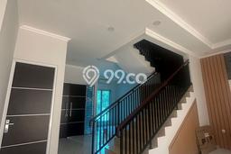 Dijual Cepat Rumah Bagus Siap Huni LB 225m2 di Lippo Cikarang, Cikarang Dijual Cepat Rumah Bagus Siap Huni LB 225m2 di Lippo Cikarang, Cikarang