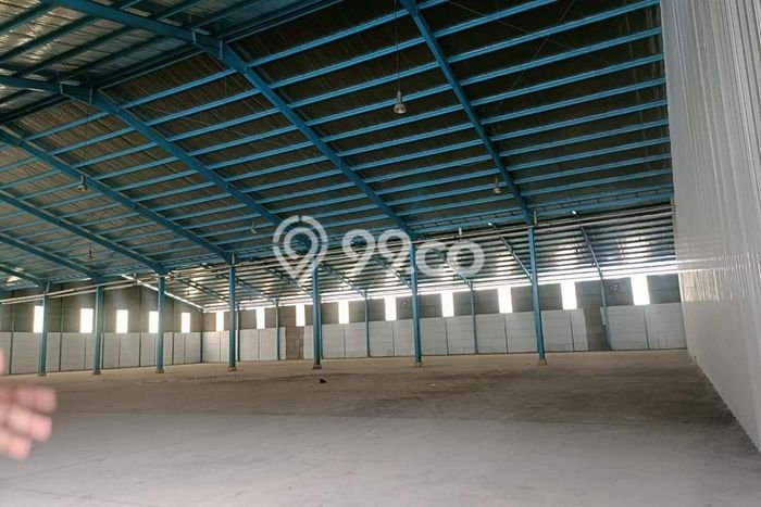 Disewakan Gudang di Lippo Cikarang Cikarang LT 5000m2, LB 4000m2 Disewakan Gudang di Lippo Cikarang Cikarang LT 5000m2, LB 4000m2