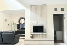 LOKASI TERBAIK! Rumah kawasan Lippo Cikarang, 4 KM, Lingkungan Elite, Luas 200m² LB 229m² LOKASI TERBAIK! Rumah kawasan Lippo Cikarang, 4 KM, Lingkungan Elite, Luas 200m² LB 229m²