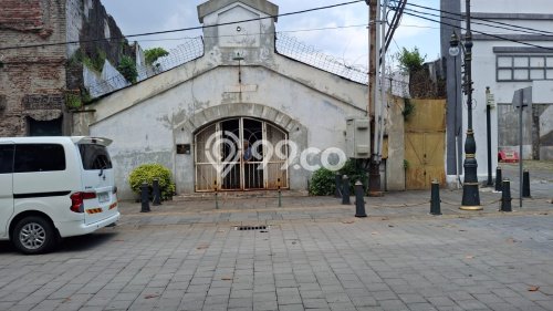 For Rent Gudang Strategis di Semarang Utara, Luas 300m2m², Lokasi Bisnis, Akses Bagus For Rent Gudang Strategis di Semarang Utara, Luas 300m2m², Lokasi Bisnis, Akses Bagus