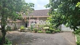 Rumah LT 1756m2m² Akses Tol di Gajah Mungkur, Semarang Rumah LT 1756m2m² Akses Tol di Gajah Mungkur, Semarang