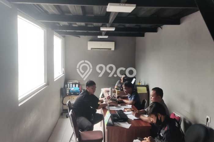 Unit Ruko Dijual di Jakarta Utara LT 170m2 & LB 510m2 Unit Ruko Dijual di Jakarta Utara LT 170m2 & LB 510m2