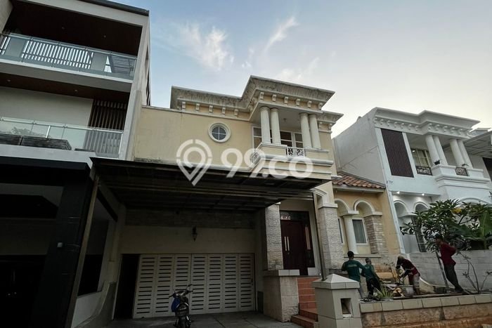Rumah sewa siap huni 4 Kamar Tidur di Pantai Indah Kapuk, Jakarta Utara Rumah sewa siap huni 4 Kamar Tidur di Pantai Indah Kapuk, Jakarta Utara