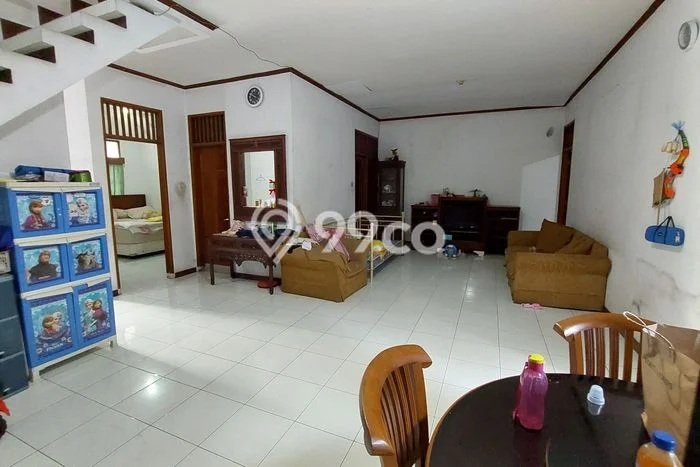 Jual Rumah Mewah Elegan Dengan View Eksklusif di Bintaro, Tangerang Selatan Jual Rumah Mewah Elegan Dengan View Eksklusif di Bintaro, Tangerang Selatan