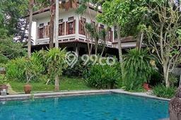 Vila Kawasan , Area 300m2m², Dekat dengan fasilitas publik Vila Kawasan , Area 300m2m², Dekat dengan fasilitas publik