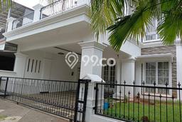 Rumah Lokasi Strategis di Kota Wisata, Bogor, LT 264m² LB 330m² Rumah Lokasi Strategis di Kota Wisata, Bogor, LT 264m² LB 330m²