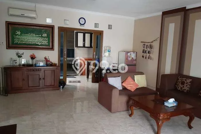 HOT DEAL! Rumah area , 2 KM, Lingkungan Strategis, Luas 112m2m² LB 200m2m² HOT DEAL! Rumah area , 2 KM, Lingkungan Strategis, Luas 112m2m² LB 200m2m²