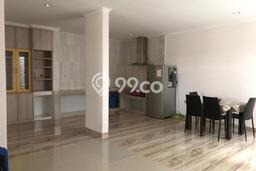 Rumah Sewa Tangerang LT 150m2 LB 150m2 Area Modernland Rumah Sewa Tangerang LT 150m2 LB 150m2 Area Modernland