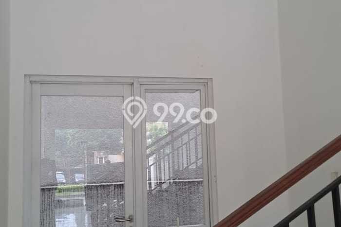 Unit Ruko Disewakan di Gading Serpong di Area Ramai & Strategis Unit Ruko Disewakan di Gading Serpong di Area Ramai & Strategis