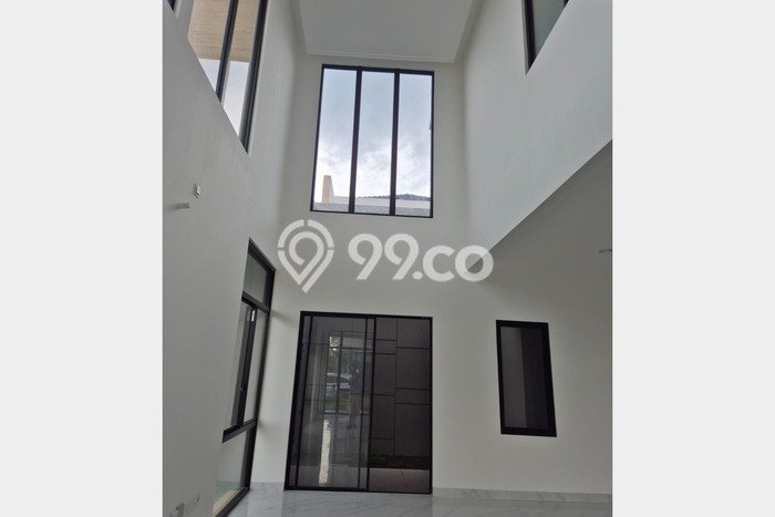 Disewakan! Rumah 3 Kamar Tidur &
3 Kamar Mandi di Pantai Indah Kapuk 2, Jakarta Utara Disewakan! Rumah 3 Kamar Tidur &
3 Kamar Mandi di Pantai Indah Kapuk 2, Jakarta Utara