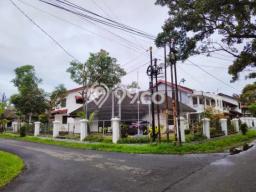 Siap Huni Hunian Elit 5 Kamar di Medan Baru Dekat ke Mana Pun Siap Huni Hunian Elit 5 Kamar di Medan Baru Dekat ke Mana Pun